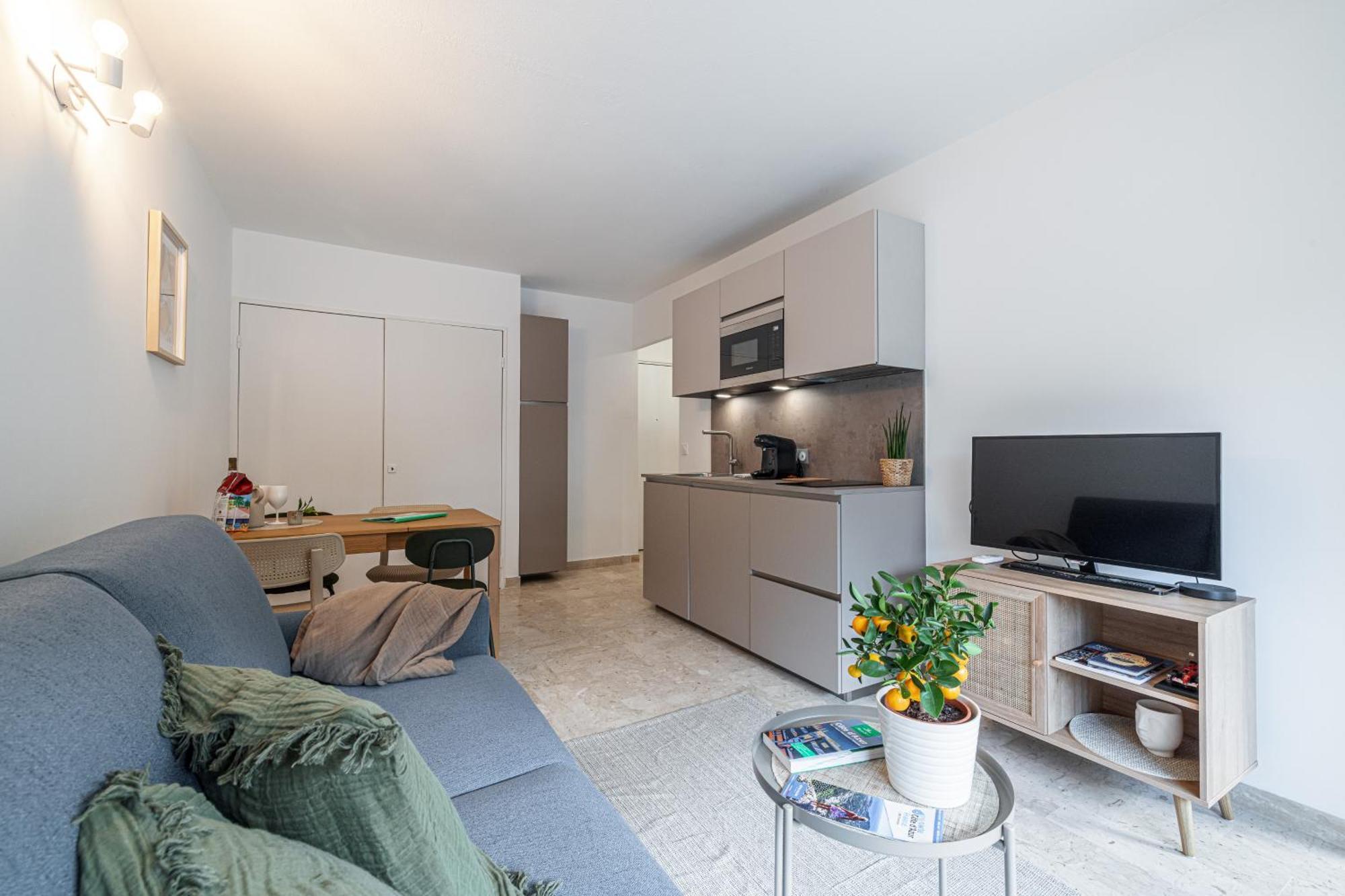 Appartement 2P Renove Avec Terrasse Au Port De Nice Exterior foto